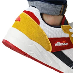 Basket Ellesse RUNNING 1 RETRO -Hommes Vêtements Magasin basket ellesse running 1 ellesse retro 1 4