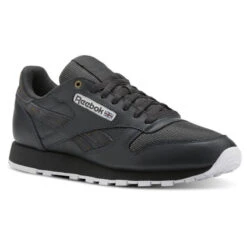 Basket Reebok CL LEATHER MU -Hommes Vêtements Magasin basket reebok classic leather montana cans cn4890 1