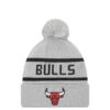Bonnet New Era à POMPON BULLS -Hommes Vêtements Magasin bonnet new era a pompon bulls