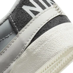 Basket Nike BLAZER LO JUMBO -Hommes Vêtements Magasin nike 117