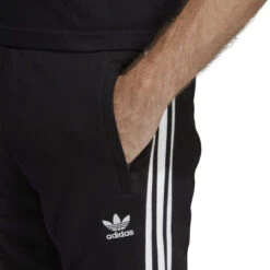 Pantalon De Survêtement Adidas Originals 3 Stripes -Hommes Vêtements Magasin pantalon de survetement adidas originals 3 stripes dv1549 2