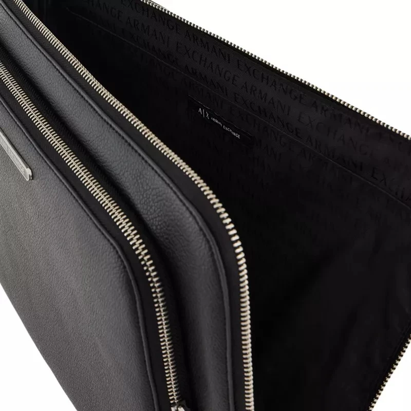 Pochette Armani Exchange PLATIC WRISTLET CASE 6 Pochette Armani Exchange PLATIC WRISTLET CASE – Image 4