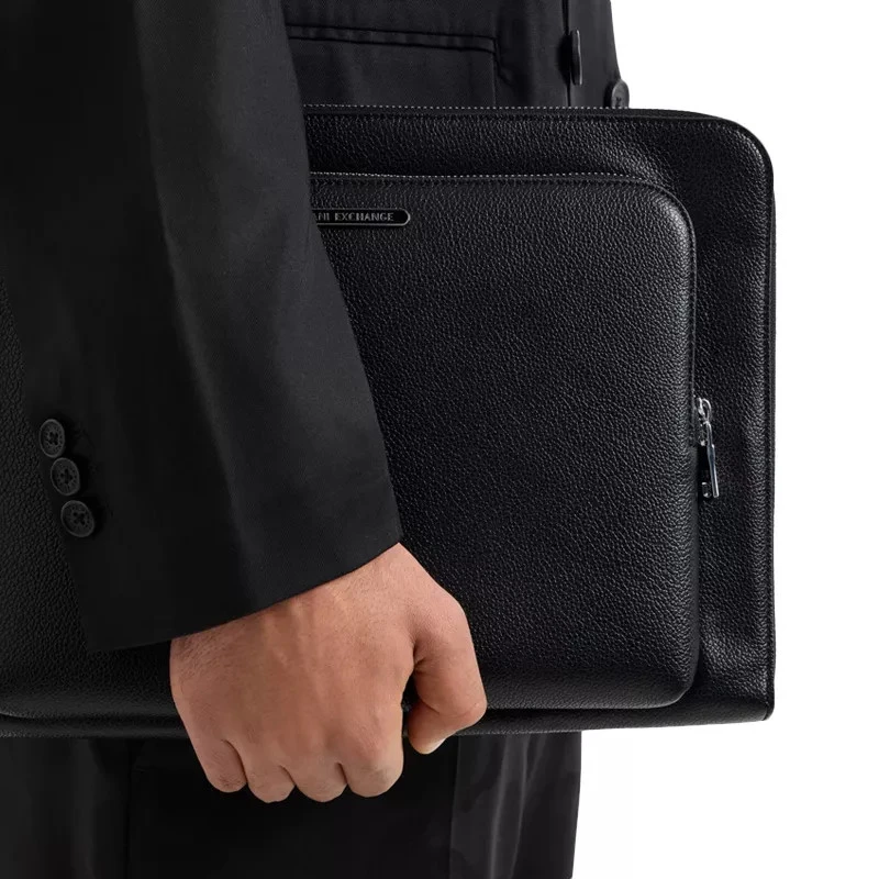 Pochette Armani Exchange PLATIC WRISTLET CASE 9 Pochette Armani Exchange PLATIC WRISTLET CASE – Image 7