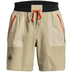 Short Under Armour TERRAIN WOVEN