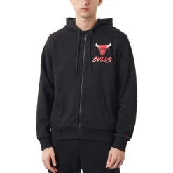 Sweat à Capuche New Era Chicago Bulls NBA Script 9 Sweat à Capuche New Era Chicago Bulls NBA Script -Hommes Vêtements Magasin sweat a capuche new era chicago bulls nba script 1