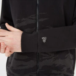 Sweat à Capuche New Era REFLECT CAMO FZ LOSLAK -Hommes Vêtements Magasin sweat a capuche new era reflect camo fz loslak 3