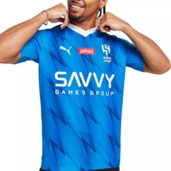 Tee-shirt Puma AL HILAL HOME REPLICA -Hommes Vêtements Magasin tee shirt puma al hilal home replica 2