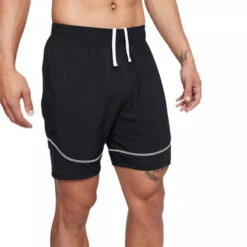 Short Under Armour Challenger Pro Train -Hommes Vêtements Magasin under armour 131
